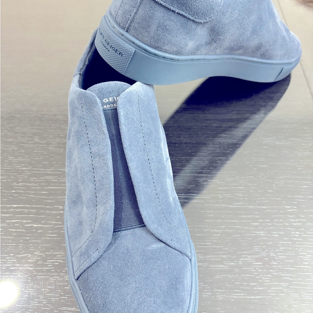 Kurt Geiger London
Men's Lennon Slip-On Suede Sneakers